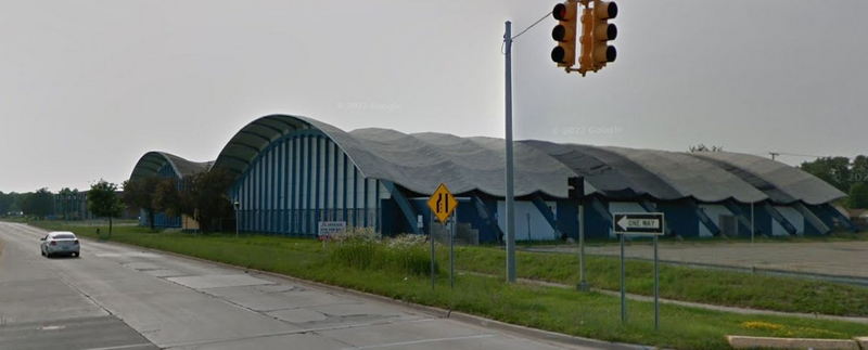 Cloverlanes Bowl - Street View (newer photo)